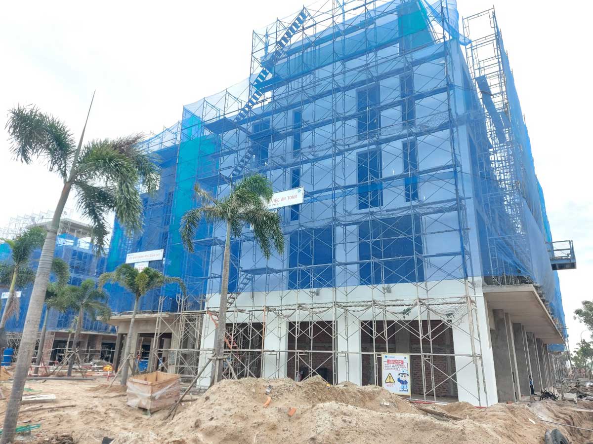 Tiến-độ-xây-dựng-Meyhomes-Capital-Phú-Quốc-tháng-9-2021