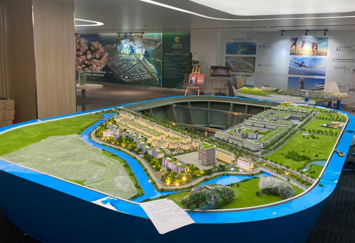 Sa-bàn-Meyhomes-Capital-Crystal-City