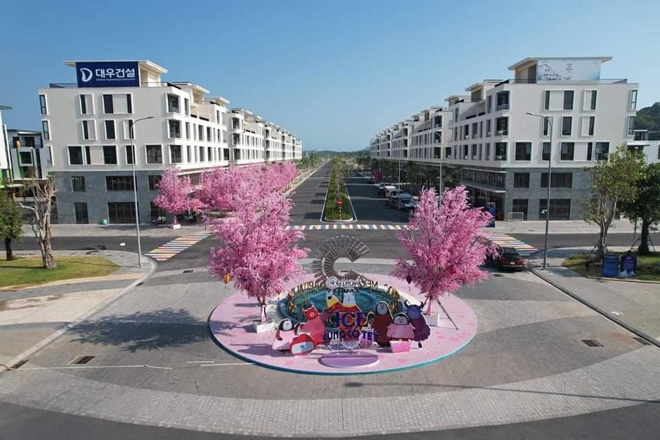 Tiến độ xây dựng tháng 3-2024 Meyhomes Capital Phú Quốc